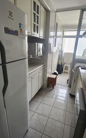 Apartamento à venda com 56m², 2 quartos e 1 vaga Apartamento à venda com 56m², 2 quartos e 1 vagaCozinha