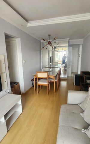 Apartamento à venda com 56m², 2 quartos e 1 vaga Apartamento à venda com 56m², 2 quartos e 1 vagaSala