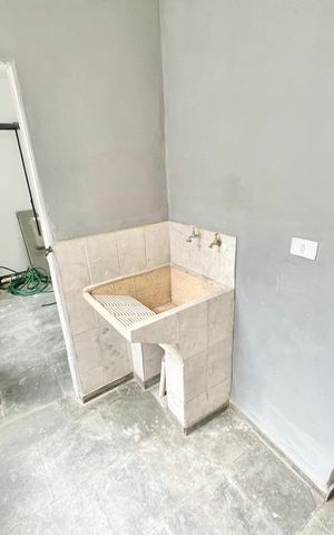 Casa à venda com 210m², 7 quartos e 2 vagas Casa à venda com 210m², 7 quartos e 2 vagasÁrea de Serviço