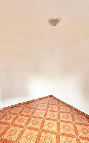 Casa à venda com 210m², 7 quartos e 2 vagas Casa à venda com 210m², 7 quartos e 2 vagasQuarto 4 - Suíte