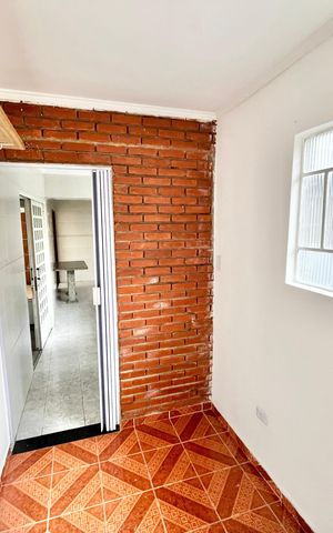 Casa à venda com 210m², 7 quartos e 2 vagas Casa à venda com 210m², 7 quartos e 2 vagasQuarto de Serviço 2
