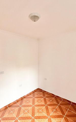 Casa à venda com 210m², 7 quartos e 2 vagas Casa à venda com 210m², 7 quartos e 2 vagasQuarto 3