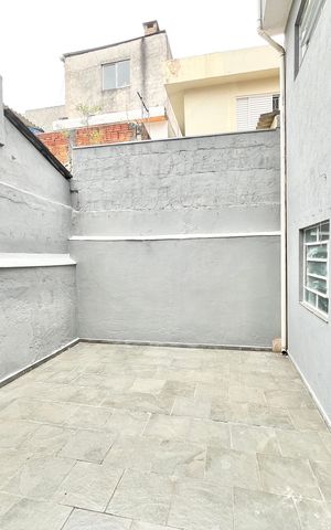 Casa à venda com 210m², 7 quartos e 2 vagas Casa à venda com 210m², 7 quartos e 2 vagasQuintal