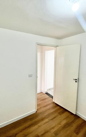 Casa à venda com 210m², 7 quartos e 2 vagas Casa à venda com 210m², 7 quartos e 2 vagasQuarto 1