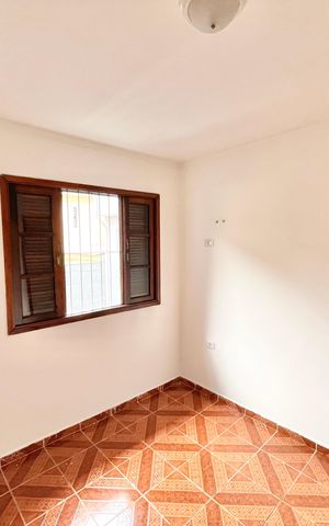 Casa à venda com 210m², 7 quartos e 2 vagas Casa à venda com 210m², 7 quartos e 2 vagasQuarto 3