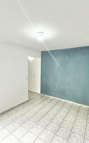 Casa à venda com 210m², 7 quartos e 2 vagas Casa à venda com 210m², 7 quartos e 2 vagasSala de Jantar