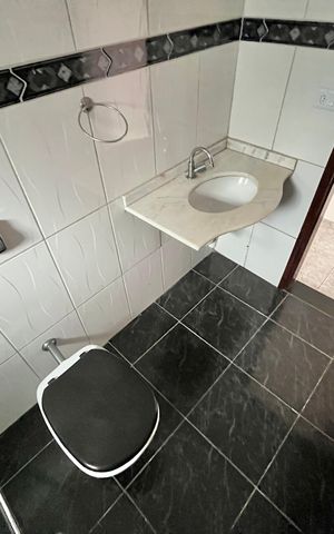 Casa à venda com 210m², 7 quartos e 2 vagas Casa à venda com 210m², 7 quartos e 2 vagasBanheiro