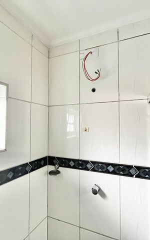 Casa à venda com 210m², 7 quartos e 2 vagas Casa à venda com 210m², 7 quartos e 2 vagasBanheiro