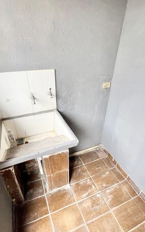 Casa à venda com 210m², 7 quartos e 2 vagas Casa à venda com 210m², 7 quartos e 2 vagasÁrea de Serviço