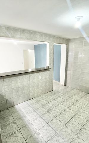 Casa à venda com 210m², 7 quartos e 2 vagas Casa à venda com 210m², 7 quartos e 2 vagasCozinha