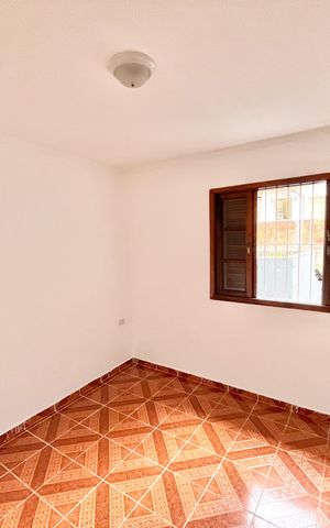 Casa à venda com 210m², 7 quartos e 2 vagas Casa à venda com 210m², 7 quartos e 2 vagasQuarto 3