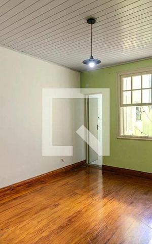 Casa à venda com 90m², 4 quartos e sem vagaCasa 1