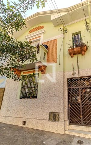 Casa à venda com 90m², 4 quartos e sem vagaFachada