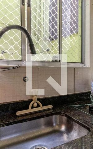 Casa à venda com 90m², 4 quartos e sem vagaCasa 1