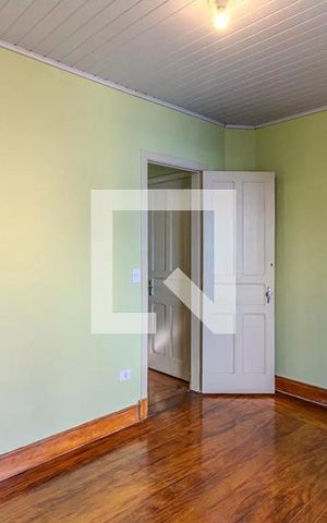 Casa à venda com 90m², 4 quartos e sem vagaCasa 1