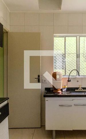Casa à venda com 90m², 4 quartos e sem vagaCasa 1