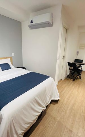 Studio à venda com 31m², 1 quarto e sem vaga Studio à venda com 31m², 1 quarto e sem vagaSala / Quarto
