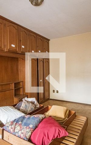 Apartamento à venda com 156m², 4 quartos e 2 vagas Apartamento à venda com 156m², 4 quartos e 2 vagasQuarto