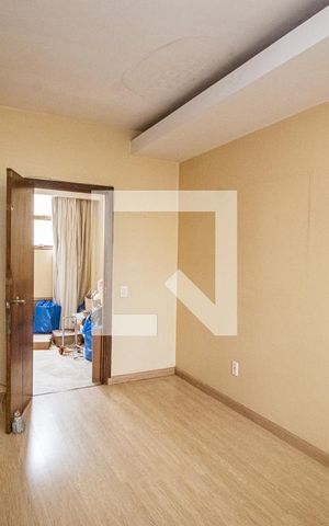 Apartamento à venda com 156m², 4 quartos e 2 vagas Apartamento à venda com 156m², 4 quartos e 2 vagasQuarto
