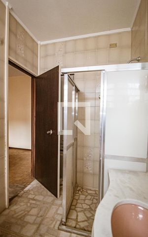 Apartamento à venda com 156m², 4 quartos e 2 vagas Apartamento à venda com 156m², 4 quartos e 2 vagasBanheiro