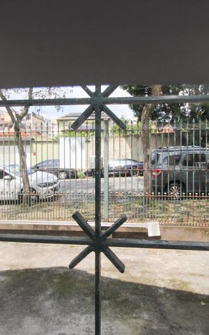 Casa à venda com 156m², 5 quartos e 2 vagas Casa à venda com 156m², 5 quartos e 2 vagasVista do Quarto 1