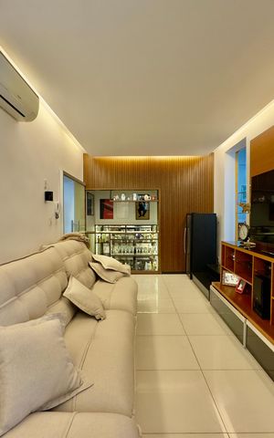 Casa à venda com 360m², 5 quartos e 4 vagas Casa à venda com 360m², 5 quartos e 4 vagasSala