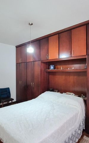 Casa à venda com 275m², 3 quartos e 4 vagas Casa à venda com 275m², 3 quartos e 4 vagasSuíte