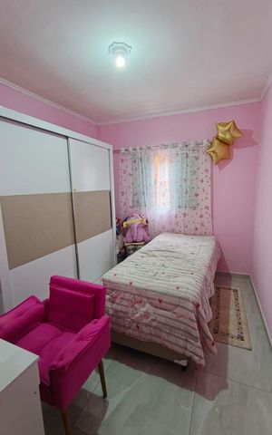 Casa à venda com 150m², 3 quartos e 2 vagasQuarto