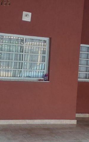 Casa à venda com 150m², 3 quartos e 2 vagasÁrea externa
