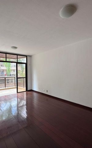 Apartamento para alugar com 108m², 2 quartos e 1 vaga Apartamento para alugar com 108m², 2 quartos e 1 vagaSala