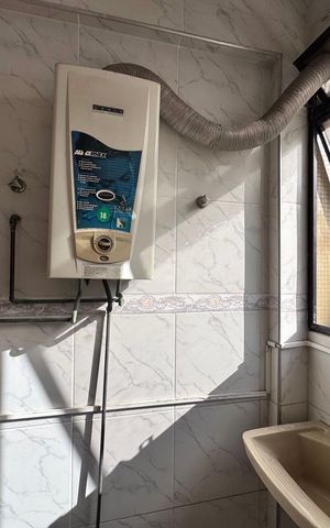 Apartamento para alugar com 108m², 2 quartos e 1 vaga Apartamento para alugar com 108m², 2 quartos e 1 vagaCozinha e Área de Serviço