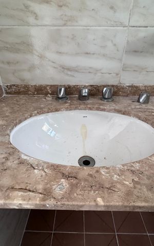 Apartamento para alugar com 108m², 2 quartos e 1 vaga Apartamento para alugar com 108m², 2 quartos e 1 vagaSuíte - Banheiro
