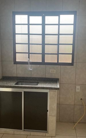 Casa à venda com 150m², 2 quartos e 2 vagas Casa à venda com 150m², 2 quartos e 2 vagasCozinha