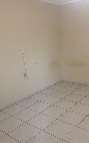 Casa à venda com 150m², 2 quartos e 2 vagas Casa à venda com 150m², 2 quartos e 2 vagasQuarto