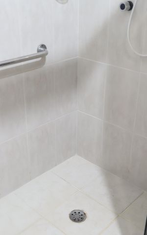 Casa à venda com 200m², 5 quartos e 3 vagasBanheiro