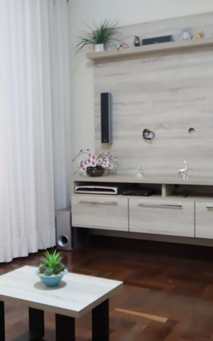 Casa à venda com 200m², 5 quartos e 3 vagasSala