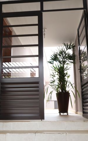 Casa à venda com 200m², 5 quartos e 3 vagasHall de entrada