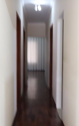 Casa à venda com 200m², 5 quartos e 3 vagasCorredor