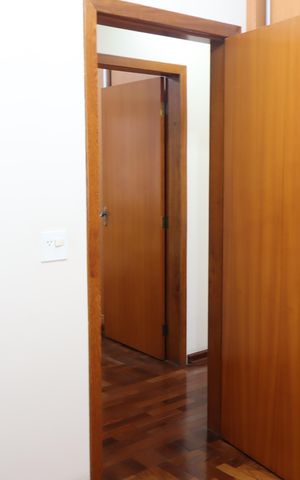 Casa à venda com 200m², 5 quartos e 3 vagasQuarto 3
