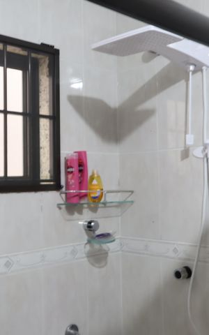 Casa à venda com 200m², 5 quartos e 3 vagasBanheiro