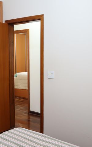 Casa à venda com 200m², 5 quartos e 3 vagasQuarto 2