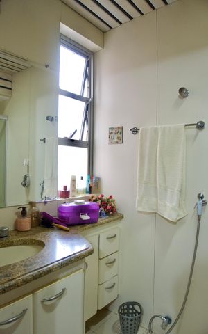Apartamento à venda com 125m², 3 quartos e 3 vagas Apartamento à venda com 125m², 3 quartos e 3 vagasBanheiro da Suíte