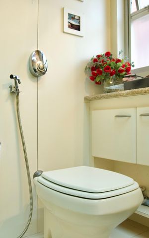 Apartamento à venda com 125m², 3 quartos e 3 vagas Apartamento à venda com 125m², 3 quartos e 3 vagasBanheiro Social