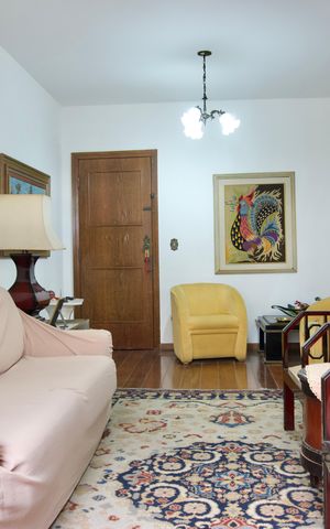 Apartamento à venda com 125m², 3 quartos e 3 vagas Apartamento à venda com 125m², 3 quartos e 3 vagasSala