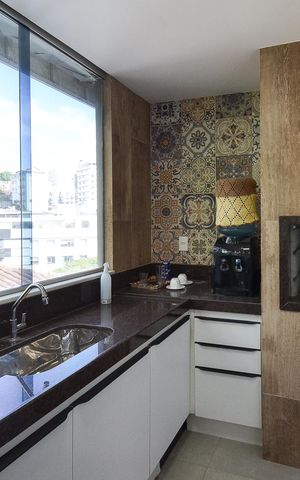Apartamento à venda com 215m², 4 quartos e 1 vagaCozinha Cobertura