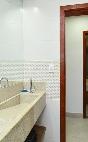 Apartamento à venda com 215m², 4 quartos e 1 vagaBanheiro Social