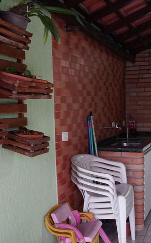 Casa à venda com 187m², 3 quartos e 2 vagasChurrasqueira