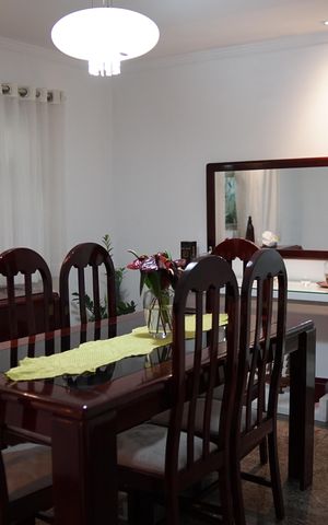 Casa à venda com 187m², 3 quartos e 2 vagasSala de Jantar