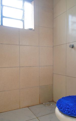Casa à venda com 190m², 2 quartos e 4 vagasBanheiro