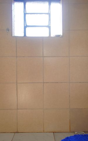 Casa à venda com 190m², 2 quartos e 4 vagasBanheiro